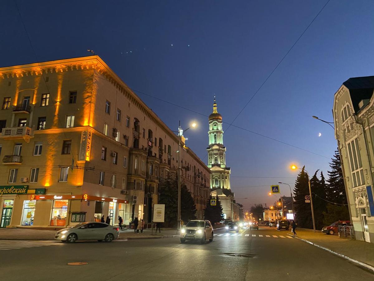 New Luxury Apartment In The Center On Konstitution Square خاركيف المظهر الخارجي الصورة
